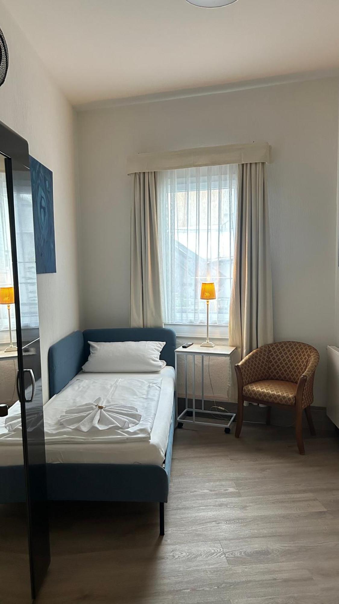 Hotel Ohm Patt بوبارد المظهر الخارجي الصورة