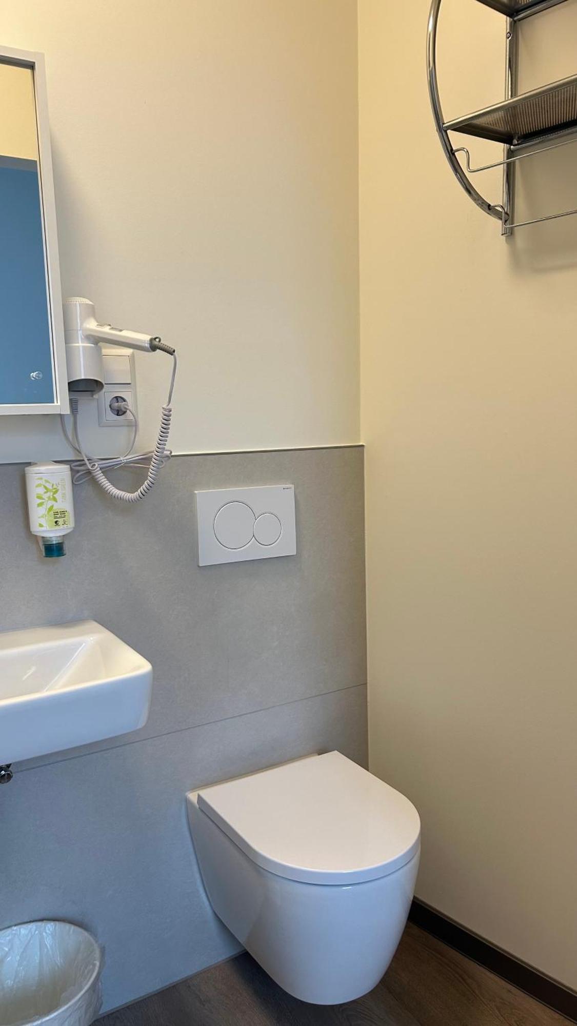 Hotel Ohm Patt بوبارد المظهر الخارجي الصورة