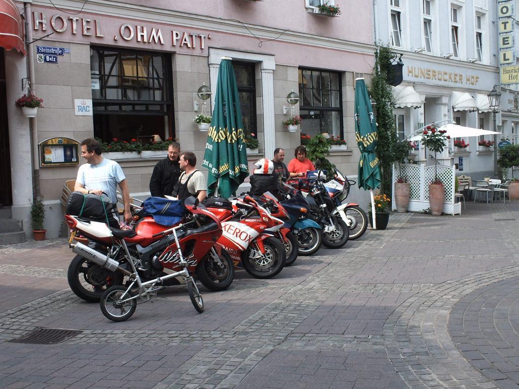 Hotel Ohm Patt بوبارد المظهر الخارجي الصورة