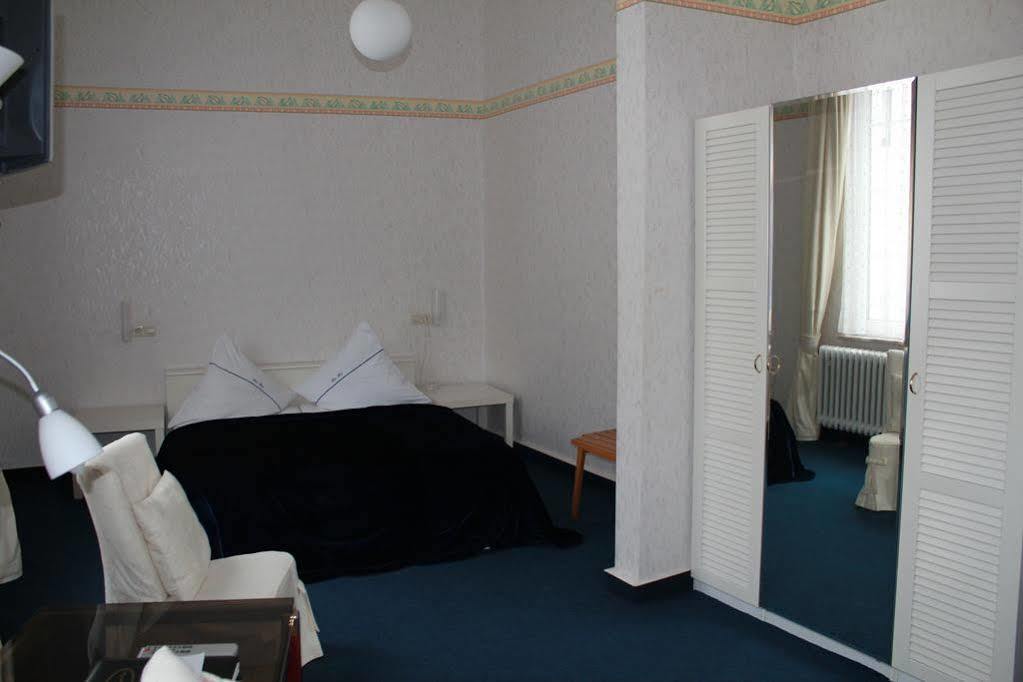 Hotel Ohm Patt بوبارد المظهر الخارجي الصورة